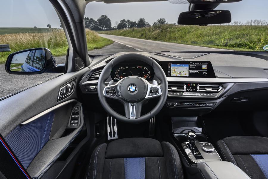 Торпедо BMW M135i xDrive (F40) 2019 года  (WW) (фото 150 из 189)